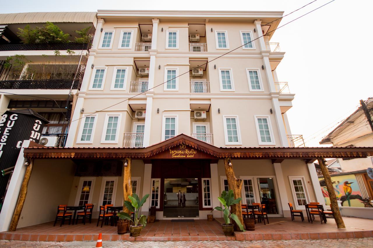 Ban Nongdouang Sunbeam Hotel מראה חיצוני תמונה